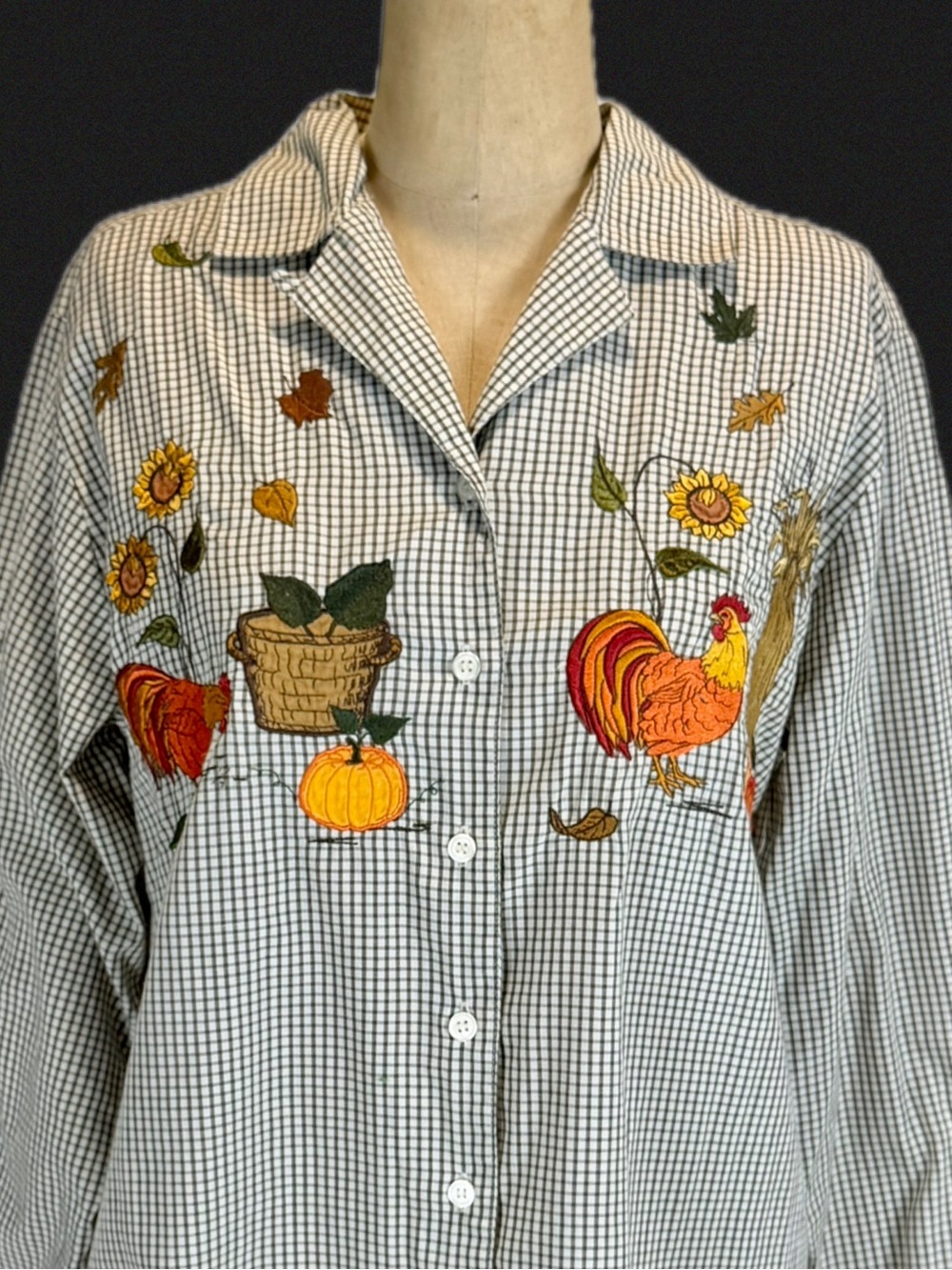 VINTAGE fall harvest embroidered button down shirt pumpkin haystack rooster leaf